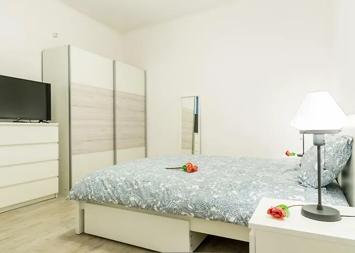 White Nights Of Old Town Apartment Bukarest