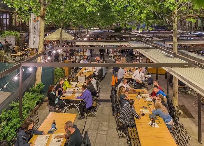 White Nights Of Old Town Apartment Bukarest