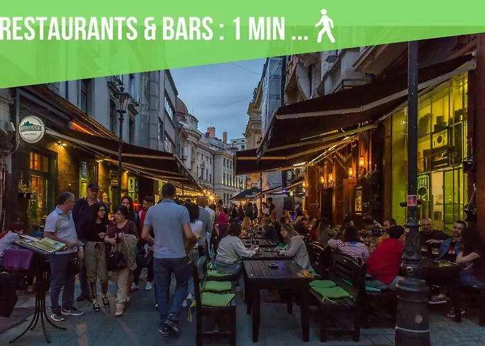 Апартаменти White Nights Of Old Town Бухарест