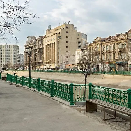 White Nights Of Old Town Апартаменти